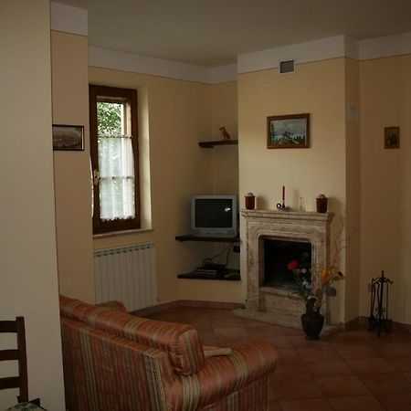 Casa Vacanze San Francesco Bagni San Filippo Bilik gambar